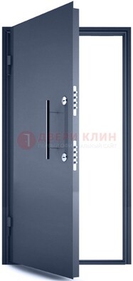 Черная металлическая бронированная дверь ДБ-1 в Гатчине