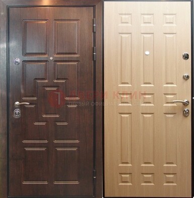 Коричневая входная дверь с МДФ ДМ-181 в Гатчине