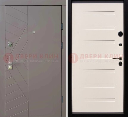 Коричневая стальная филенчатая дверь с МДФ ДМ-199 в Гатчине