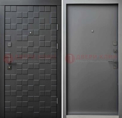 Темная стальная филенчатая дверь с МДФ ДМ-221 в Гатчине