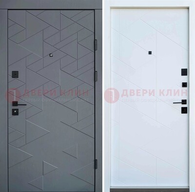 Черная металлчисекая филенчатая дверь с МДФ Венге ДМ-224 в Гатчине