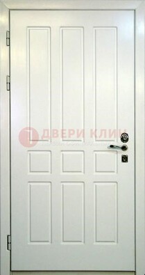 Белая стальная дверь с МДФ ДМ-36 в Гатчине