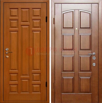 Коричневая входная дверь с МДФ ДМ-42 для частного дома в Гатчине