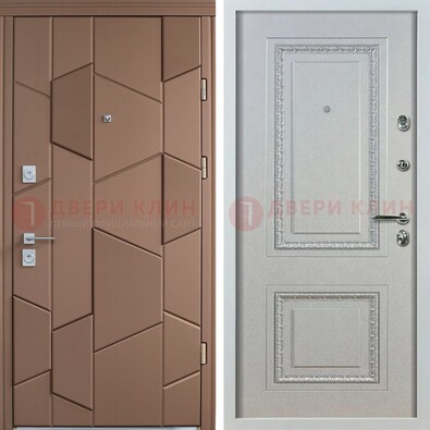 Квартирная стальная дверь с разными панелями МДФ ДМ-496 в Гатчине