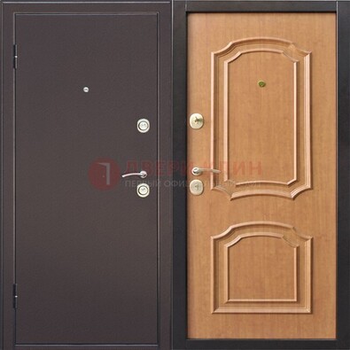 Темная железная дверь с порошковым покрытием ДП-10 в Солнечногорске