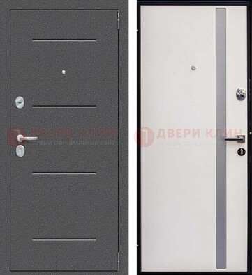 Железная дверь с порошковым напылением и белой МДФ ДП-212 в Смоленске