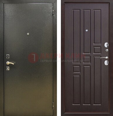 Входная темно-серая дверь с порошковым напылением и коричневой МДФ ДП-301 в Гатчине