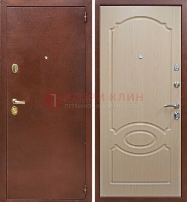 Коричневая металлическая дверь с порошковым окрасом ДП-76 в Коломне