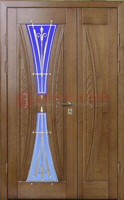 Коттеджная парадная дверь со стеклянными вставками и ковкой ДПР-26 в Гатчине