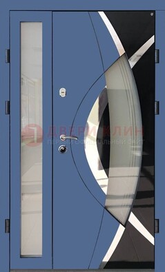Синяя металлическая дверь со стеклом и узором ДС-13 в Гатчине