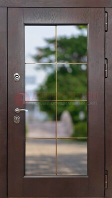 Коричневая стальная дверь со стеклом ДС-19 в Гатчине