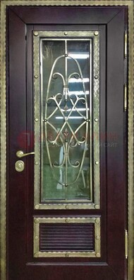 Темная уличная дверь порошок со стеклом и ковкой ДСК-167 в Гатчине