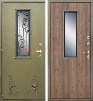 Офисная железная дверь со стеклом и ковкой ДСК-44 в Гатчине