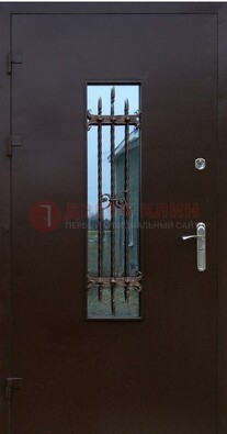 Надежная металлическая дверь со стеклом и ковкой ДСК-47 в Дмитрове