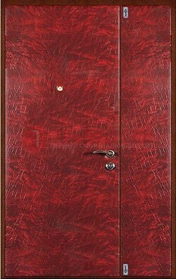 Красная тамбурная дверь ДТМ-33 в Гатчине