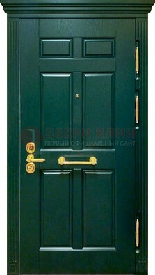 Классическая зеленая дверь с виноритом на улицу ДВТ-248 в Гатчине