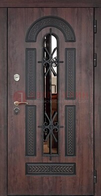 Темная стальная дверь с виноритом и узором ДВТ-57 в Гатчине