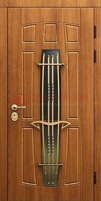 Входная коричневая дверь с терморазрывом и фрезерованной МДФ ДВТ-75 в Гатчине