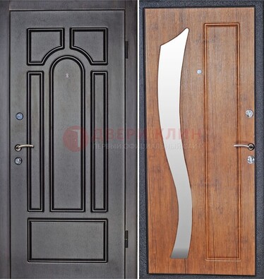 Темная железная дверь с зеркалом ДЗ-35 в Гатчине