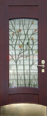 Бордовая стальная дверь с витражом и декоративным элементом ВЖ-3 в Гатчине